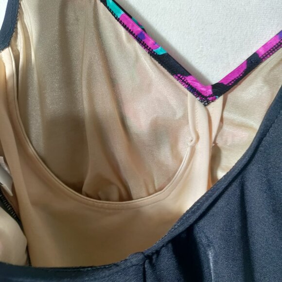 The Slim Suit Vintage 90s Swimsuit Floral & Black Size 22W New - Picture 5 of 7